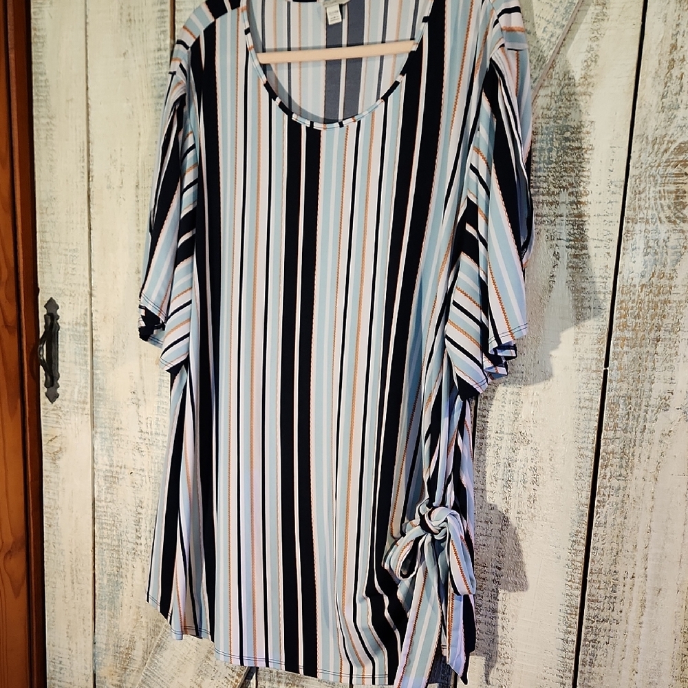Blue and White Short Sleeve Boxy Tunic with Tie Front
